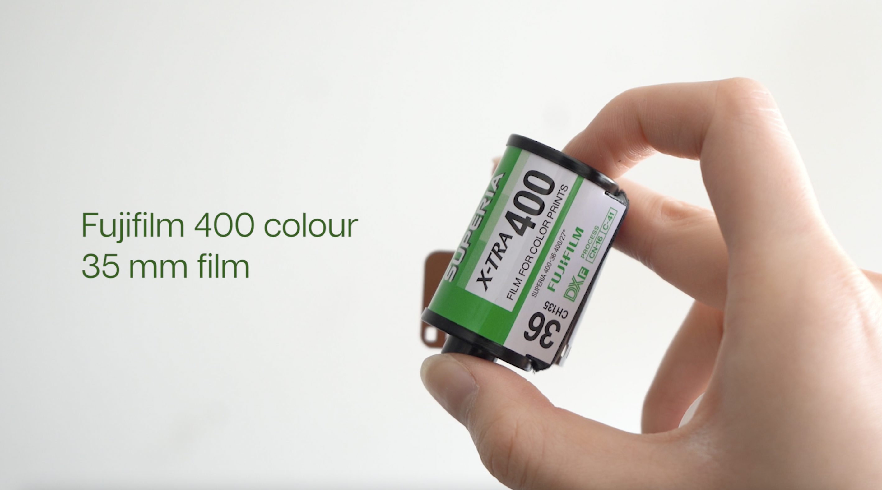 Fujifilm 400 colour 35 mm film roughcut screengrab